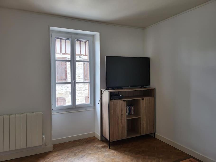 La Libellule Pelaude Appartement 4-6 Personnes Avec Terrasse Eymoutiers  Экстерьер фото
